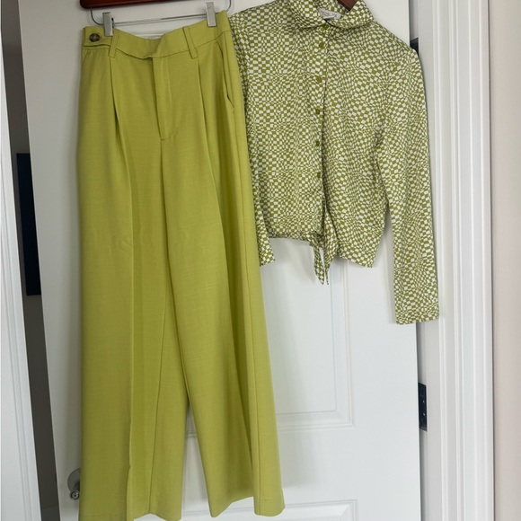 House of Harlow 1960 Lime Wide Leg Pants - Picture 1 of 6